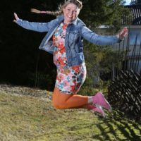 Hillevi Caris Svensson slipper oroa sig för läckage och bjuder på ett riktigt Stina Dabrowski-hopp!