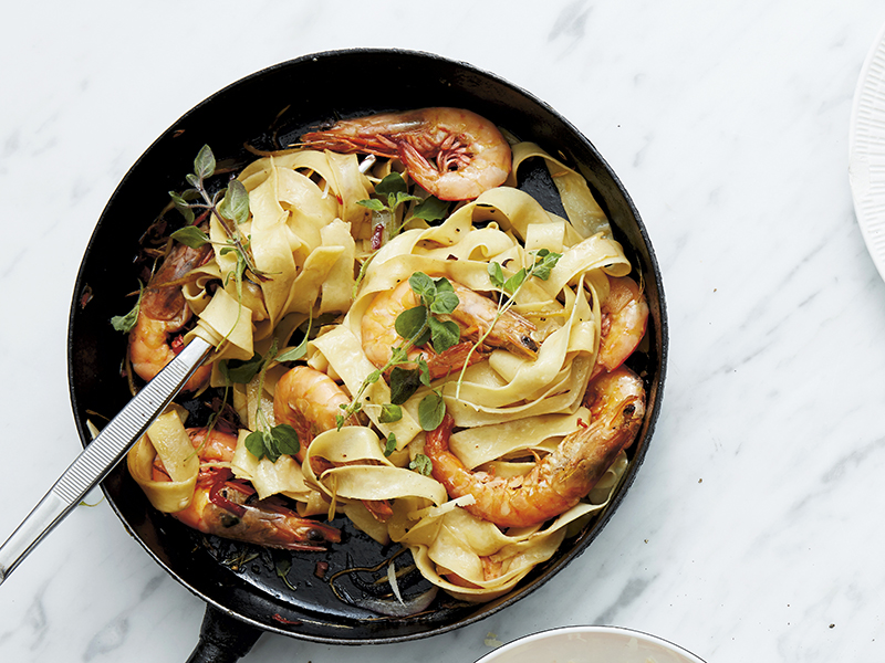 Pasta med jätteräkor