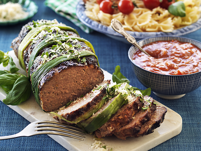 köttfärslimpa med tomatsås