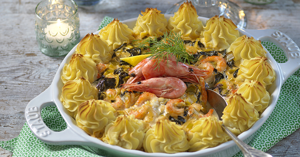 Fiskgratäng med räkor och potatismos recept | Hemmets