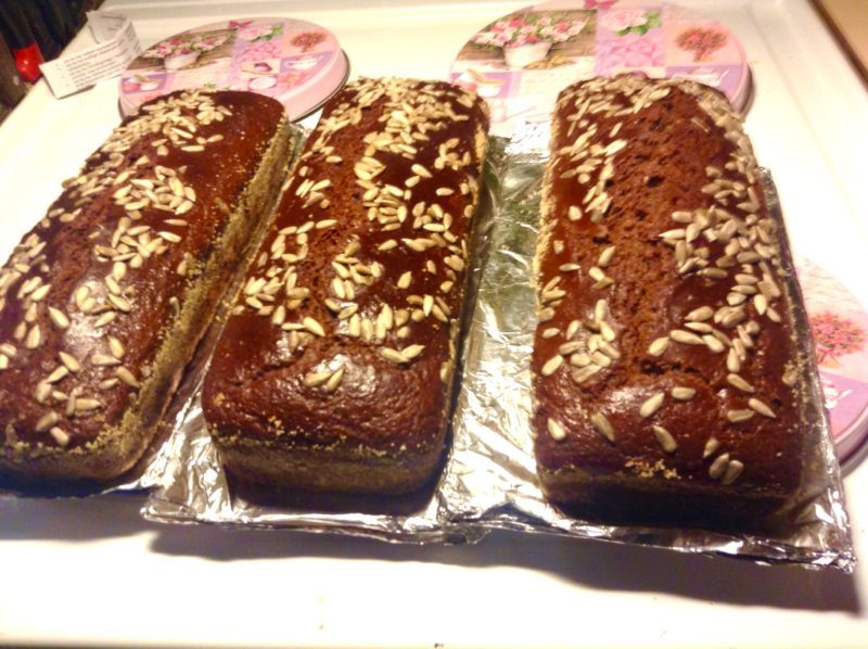 Världens snabbaste vörtbröd med hemgjord vört (med eller utan russin)